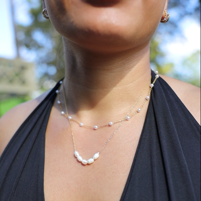 Refined Pearl Necklace