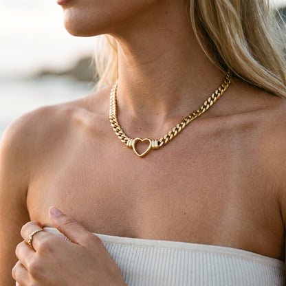 Noor Heart Necklace