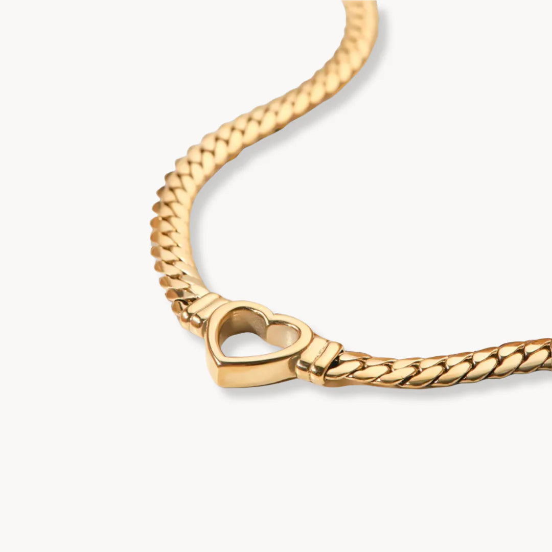 Noor Heart Necklace