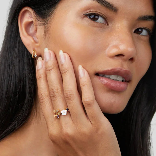 Nadia Ring
