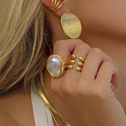 Avila Pearl Ring