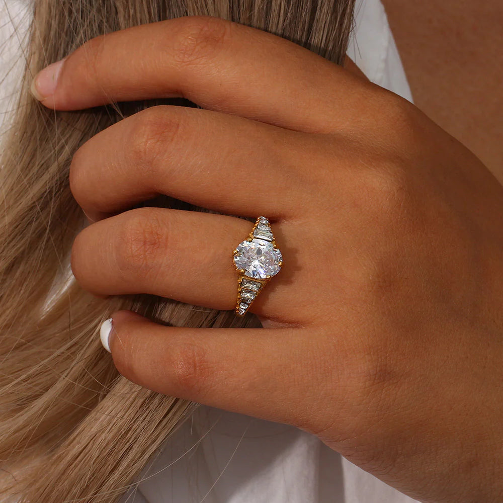 Saira Diamond Ring