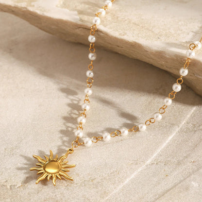 Eira Soleil Pearl Necklace