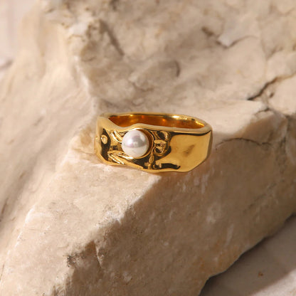 Elodie Pearl Ring