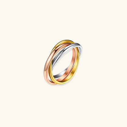 Esme Loop Ring