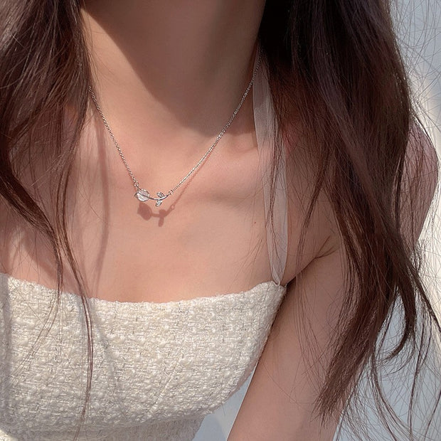 Vivi Rose Pendant