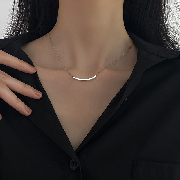 Ina Silver Collarbone Necklace