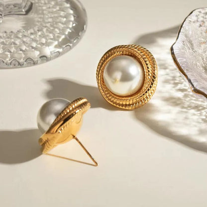 Suri Pearl Earrings