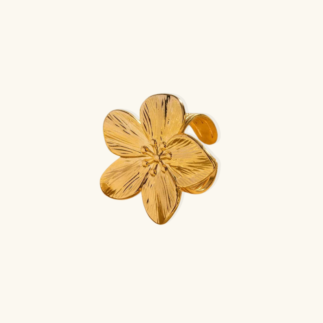 Sabine Petal Ring