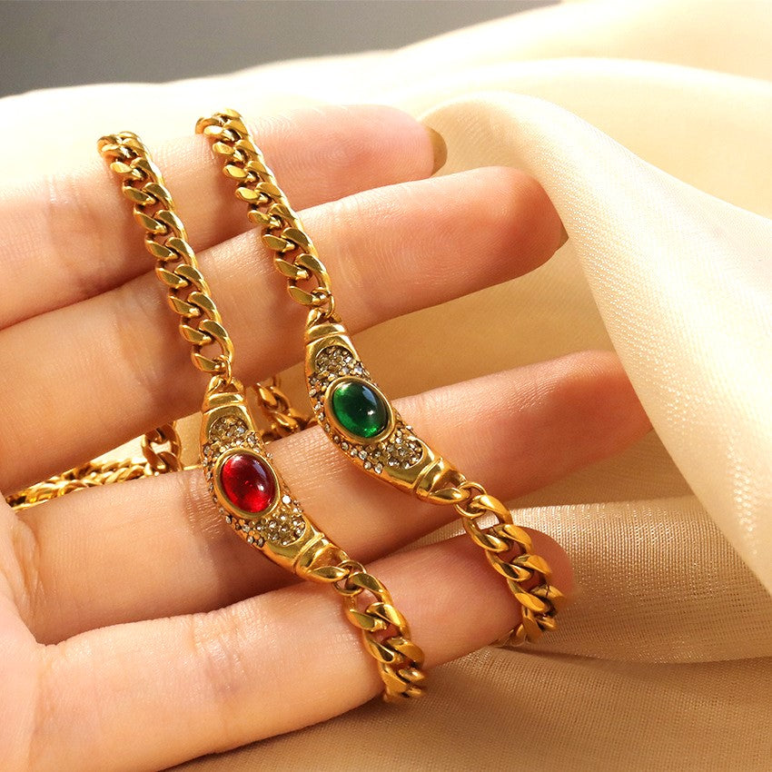 Sunniva Gold Necklace