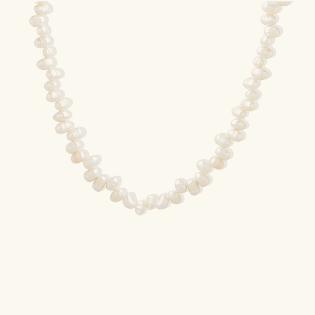 Virelle Pearl Necklace