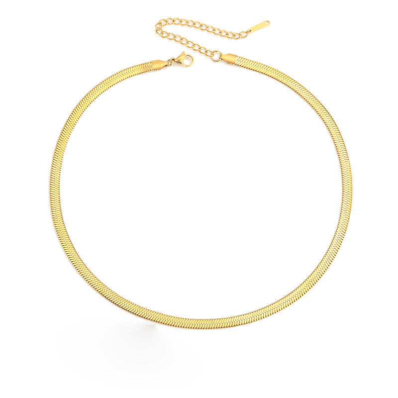 Herringbone Chain Necklace in gold
