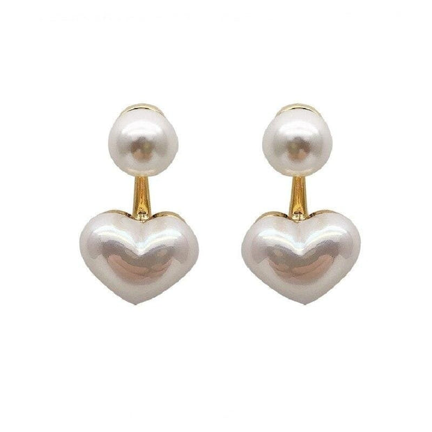 The Evia Pearl Earrings